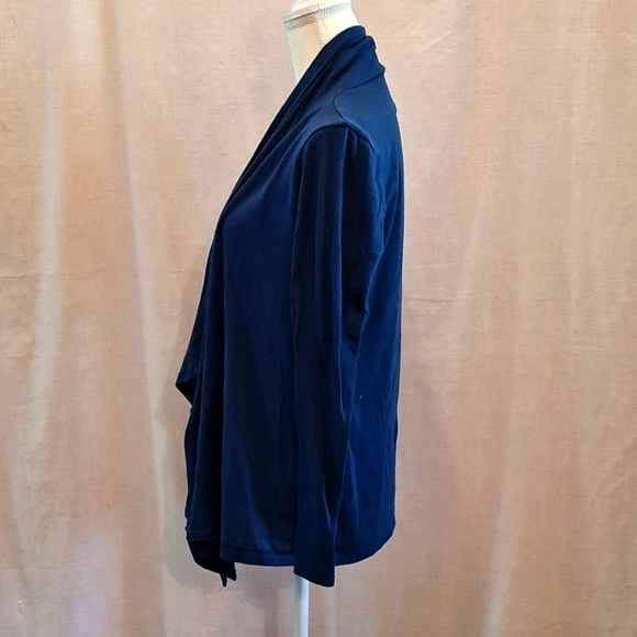 Dark blue cardian, Sz XL, GUC, goes with skirt/dress/jeans/slacks long-sleeve - Picture 2 of 4